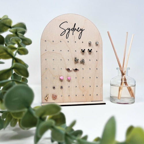Présentoir à boucles d'oreilles personnalisé en bois