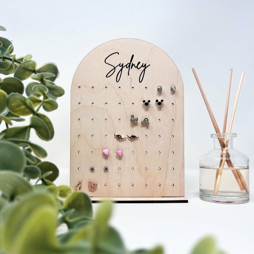 Présentoir à boucles d'oreilles personnalisé en bois